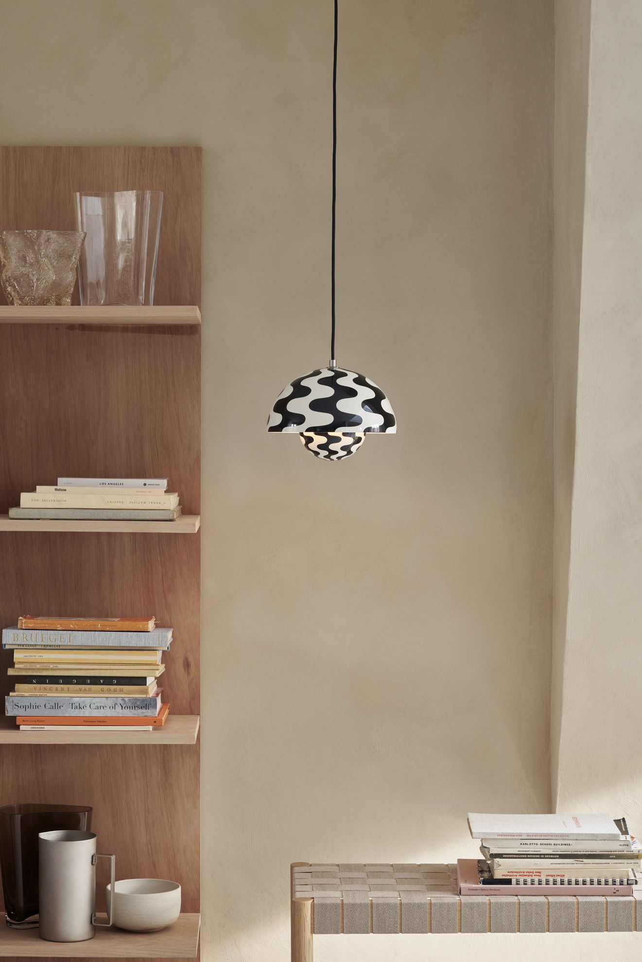 Flowerpot Pendant VP1
